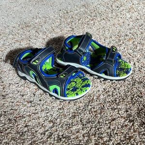 Toddler boy sandals